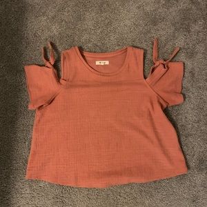 Madewell Cropped Cold Shoulder Top!